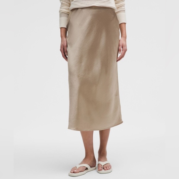 lululemon athletica Dresses & Skirts - Lululemon Satin Midi Skirt Champagne Gold Size M NWT $118